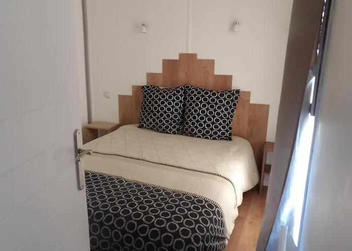 Du Chesnot , 度假居